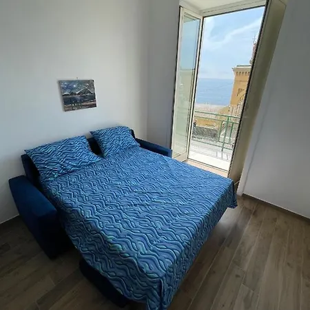 Posillipo 336 * נאפולי