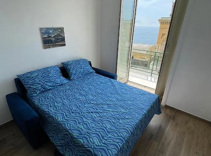Posillipo 336 * נאפולי